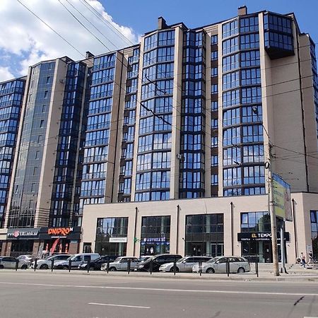 Сучасні Апартаменти Lutsʼk Exterior foto